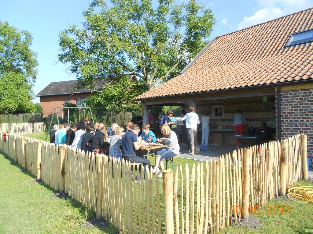 B&B Crijbohoeve Zutendaal Exterior photo